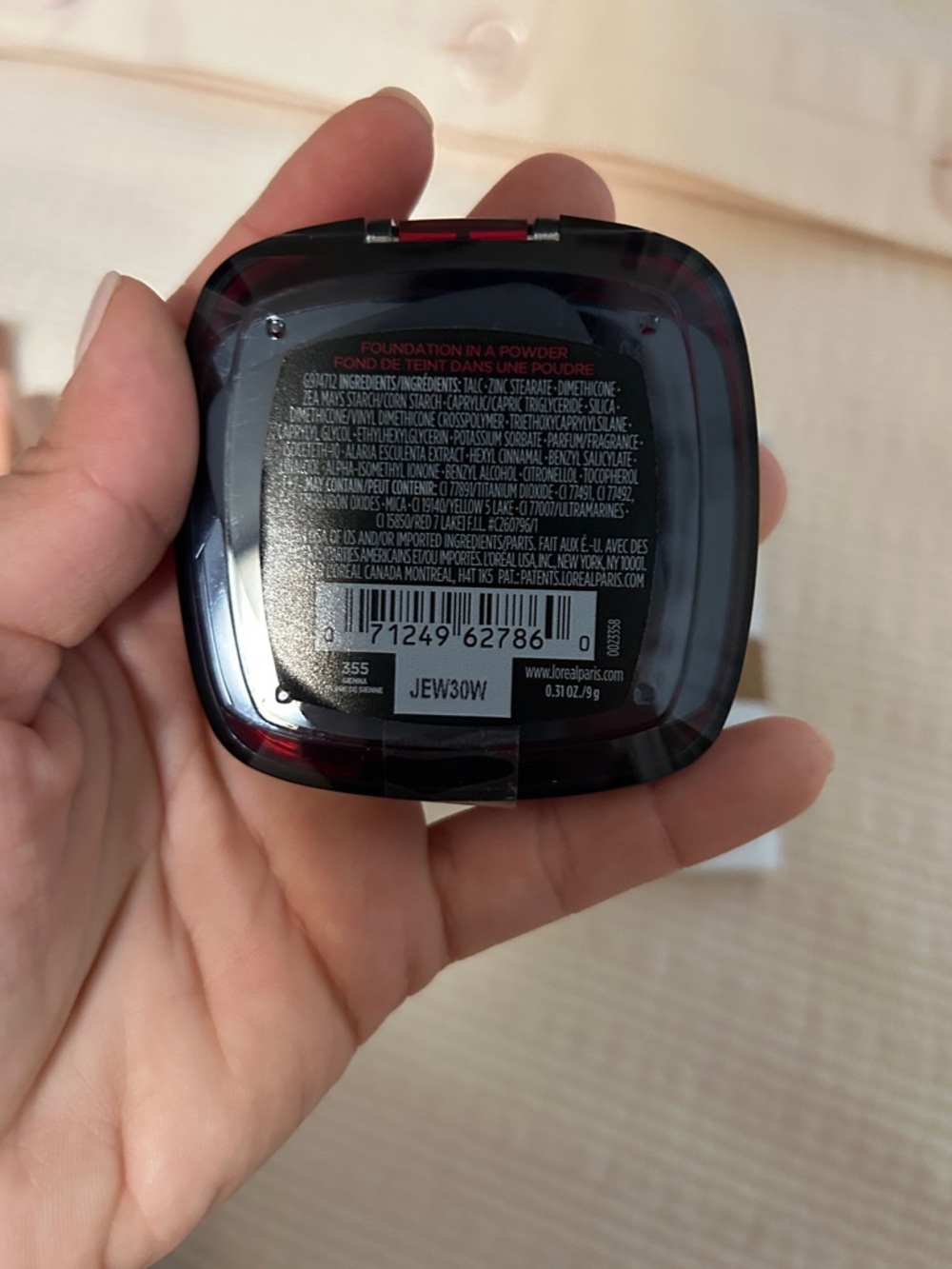 Bundle of 7 makeup Foundation - Picture 8 of 9